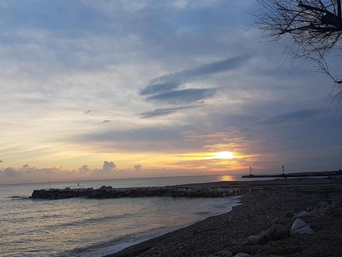 Club Del Sole Roseto Degli Abruzzi Easy Camping Village ภายนอก รูปภาพ