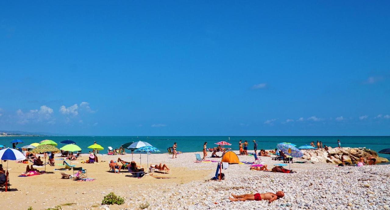 Club Del Sole Roseto Degli Abruzzi Easy Camping Village ภายนอก รูปภาพ