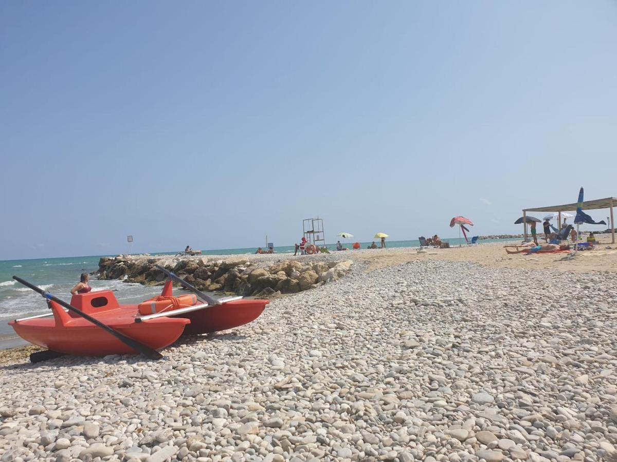 Club Del Sole Roseto Degli Abruzzi Easy Camping Village ภายนอก รูปภาพ